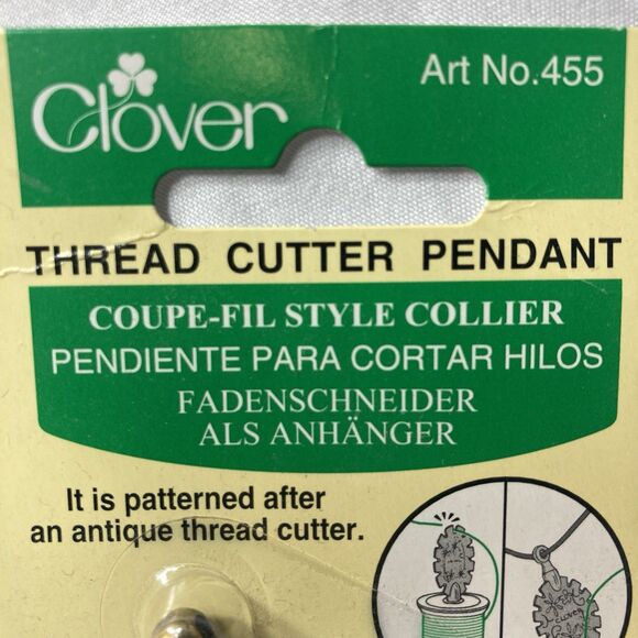 Clover Thread Cutter Pendant - Picture 4 of 5